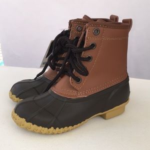 Khombu Duck Boots - Thermolite Insulation NWT